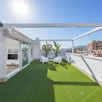 Wintowinrentals Exclusivo Atico Cerca De La Playa.